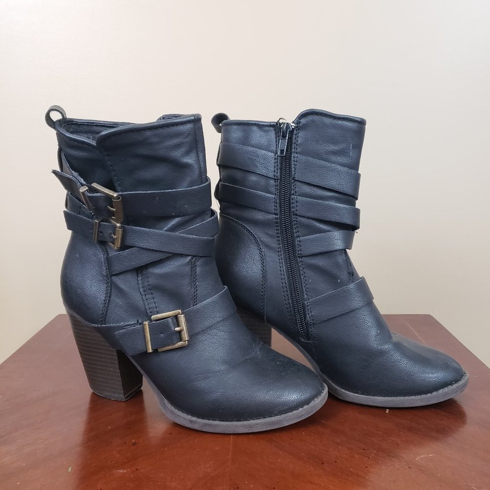 GUC Black Heeled Ankle Boots